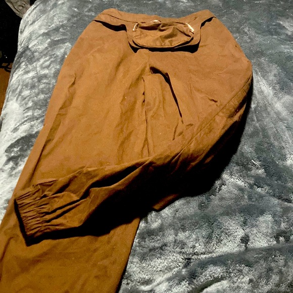 Fashion Nova joggers - Picture 5 of 12